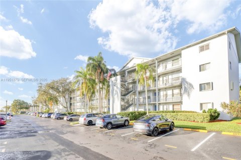Copropriété à vendre à Pembroke Pines, Floride: 2 chambres, 102.75 m2 № 2153166 - photo 27