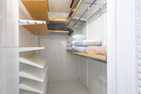 Condo in Boca Raton, Florida, 2 bedrooms  № 2068550 - photo 21