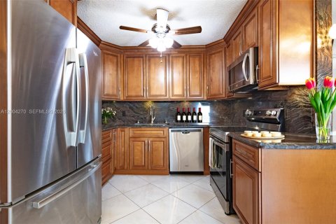 Condo in Boca Raton, Florida, 2 bedrooms  № 2068550 - photo 9