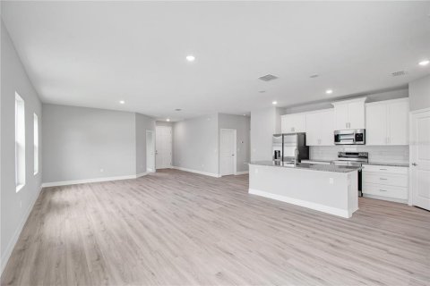 Casa en venta en Ocala, Florida, 4 dormitorios, 184.88 m2 № 1774753 - foto 13
