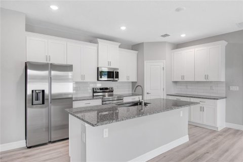 Casa en venta en Ocala, Florida, 4 dormitorios, 184.88 m2 № 1774753 - foto 15