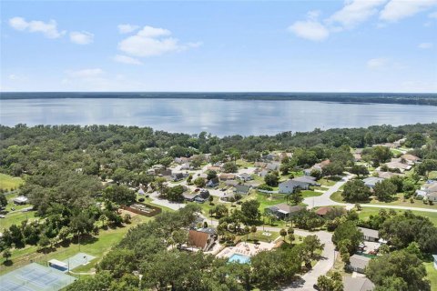 Condo in Clermont, Florida, 2 bedrooms  № 1918598 - photo 30