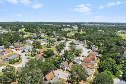 Condo in Clermont, Florida, 2 bedrooms  № 1918598 - photo 22