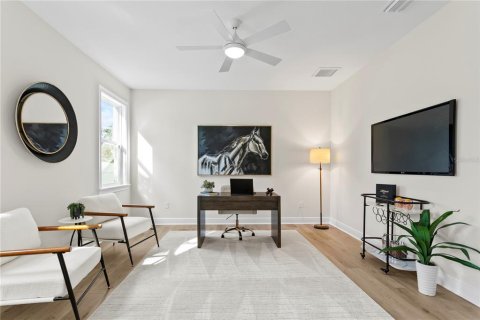 Townhouse in Tampa, Florida 4 bedrooms, 209.87 sq.m. № 1414476 - photo 9