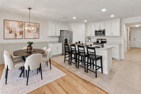 Villa ou maison à vendre à Ruskin, Floride: 4 chambres, 171.5 m2 № 2399062 - photo 8