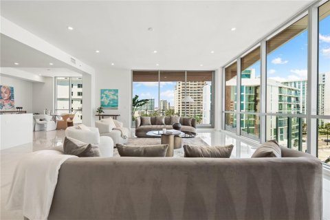 Condominio en venta en Sarasota, Florida, 4 dormitorios, 327.67 m2 № 2093103 - foto 10