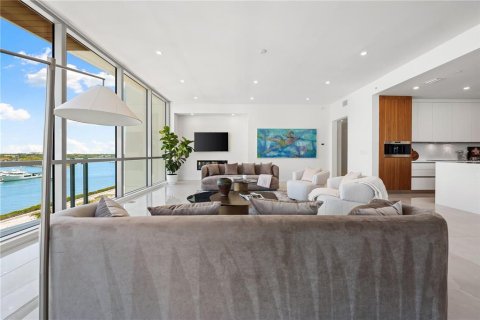 Condominio en venta en Sarasota, Florida, 4 dormitorios, 327.67 m2 № 2093103 - foto 9