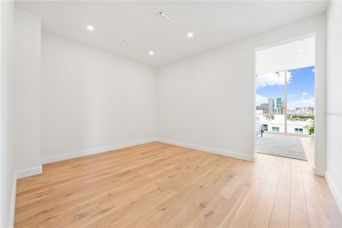 Condominio en venta en Sarasota, Florida, 4 dormitorios, 327.67 m2 № 2093103 - foto 24