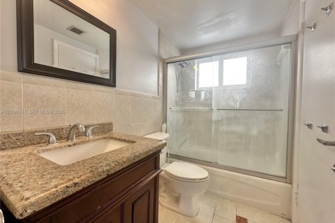 Copropriété à louer à Miami, Floride: 1 chambre, 66.15 m2 № 2076278 - photo 19