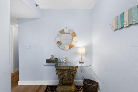 Condo in New Smyrna Beach, Florida, 2 bedrooms  № 1341358 - photo 2