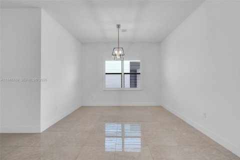 Купить виллу или дом в Мирамар, Флорида 4 спальни, 211.26м2, № 2005329 - фото 9