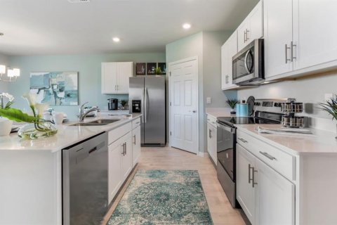 Villa ou maison à vendre à Port Charlotte, Floride: 4 chambres, 169.83 m2 № 1788078 - photo 6