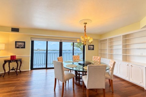 Copropriété à vendre à Daytona Beach, Floride: 3 chambres, 223.89 m2 № 2410408 - photo 20