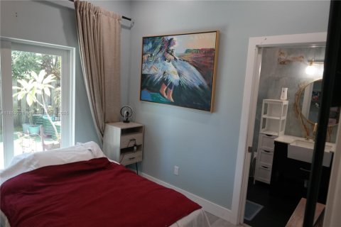 Купить виллу или дом в Уилтон-Мэнорс, Флорида 4 спальни, 145.58м2, № 1980841 - фото 28