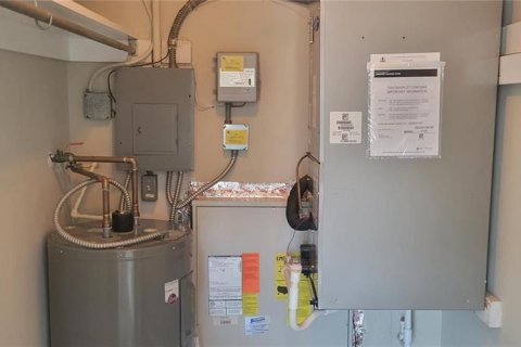 Apartamento en alquiler en Sarasota, Florida, 2 dormitorios, 89.56 m2 № 1429038 - foto 18