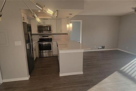 Apartamento en alquiler en Sarasota, Florida, 2 dormitorios, 89.56 m2 № 1429038 - foto 19