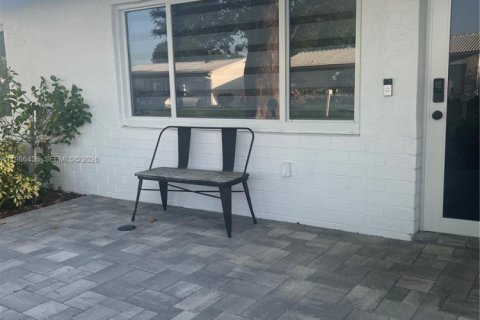 Casa en venta en Plantation, Florida, 2 dormitorios, 133.59 m2 № 2044843 - foto 17