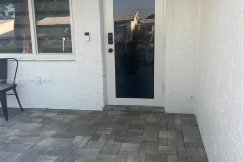 Casa en venta en Plantation, Florida, 2 dormitorios, 133.59 m2 № 2044843 - foto 18