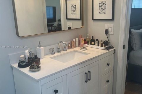 Casa en Plantation, Florida 2 dormitorios, 133.59 m2 № 2044843