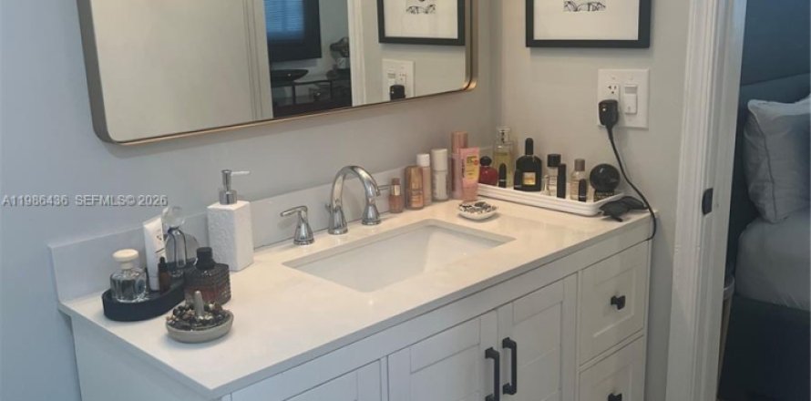 Casa en Plantation, Florida 2 dormitorios, 133.59 m2 № 2044843