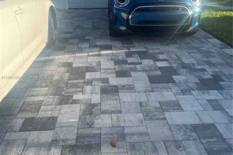 Casa en venta en Plantation, Florida, 2 dormitorios, 133.59 m2 № 2044843 - foto 14