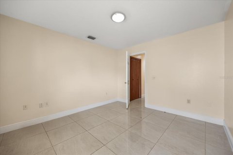 House in Orlando, Florida 4 bedrooms, 223.71 sq.m. № 1882889 - photo 22