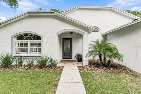 House in Clearwater, Florida 3 bedrooms, 134.89 sq.m. № 2408926 - photo 4