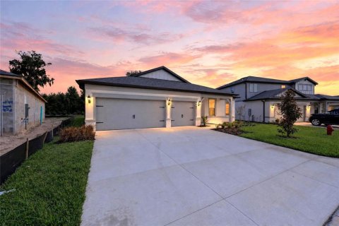 Villa ou maison à vendre à Ocala, Floride: 4 chambres, 232.53 m2 № 2424061 - photo 2