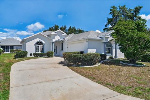 House in Ocala, Florida 3 bedrooms, 161.56 sq.m. № 2344781
