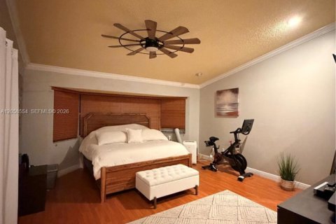 Casa en venta en Pembroke Pines, Florida, 4 dormitorios, 256.5 m2 № 2168177 - foto 7