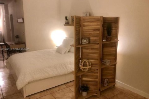 Снять в аренду кондоминиум в Майами-Бич, Флорида 37.35м2, № 2055905 - фото 13