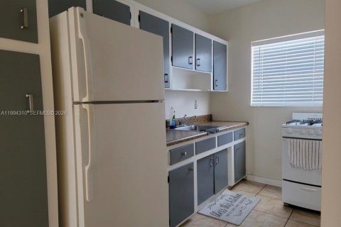 Снять в аренду кондоминиум в Майами-Бич, Флорида 37.35м2, № 2055905 - фото 8