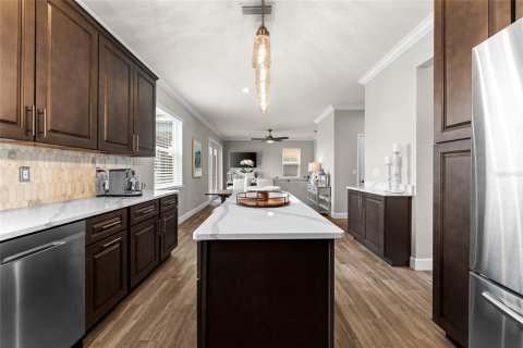 Casa en venta en Apollo Beach, Florida, 4 dormitorios, 251.39 m2 № 2148835 - foto 16