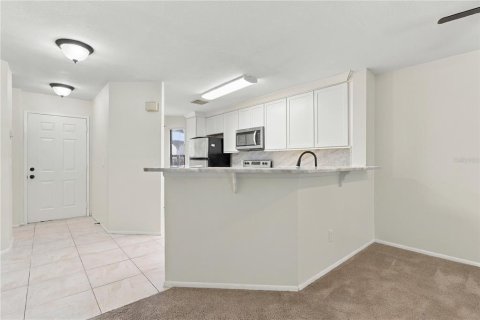 Copropriété à vendre à Orlando, Floride: 2 chambres, 94.2 m2 № 2414935 - photo 8