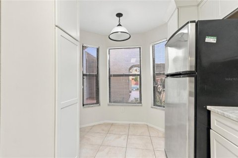 Copropriété à vendre à Orlando, Floride: 2 chambres, 94.2 m2 № 2414935 - photo 11