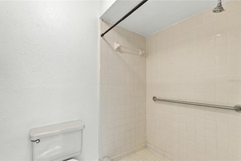 Copropriété à vendre à Orlando, Floride: 2 chambres, 94.2 m2 № 2414935 - photo 24