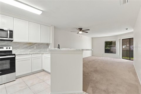 Copropriété à vendre à Orlando, Floride: 2 chambres, 94.2 m2 № 2414935 - photo 9