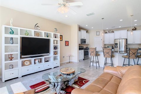 House in Kissimmee, Florida 2 bedrooms, 183.48 sq.m. № 1844763 - photo 25