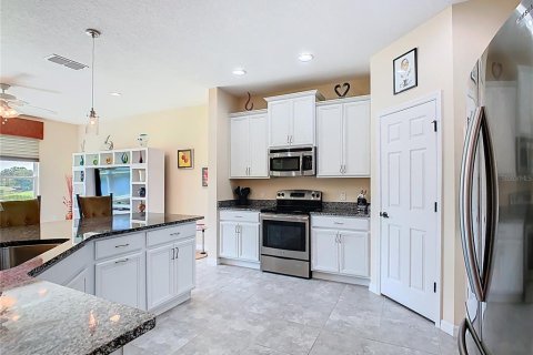 House in Kissimmee, Florida 2 bedrooms, 183.48 sq.m. № 1844763 - photo 20