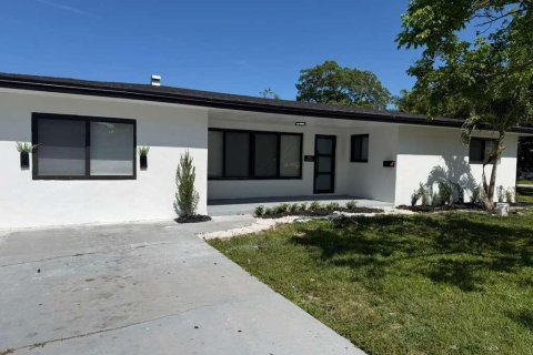 Villa ou maison à Pompano Beach, Floride 2 chambres, 120.77 m2 № 2087887