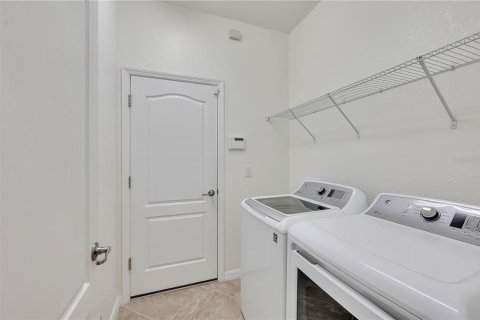 Casa en alquiler en Bradenton, Florida, 3 dormitorios, 170.57 m2 № 1917778 - foto 24