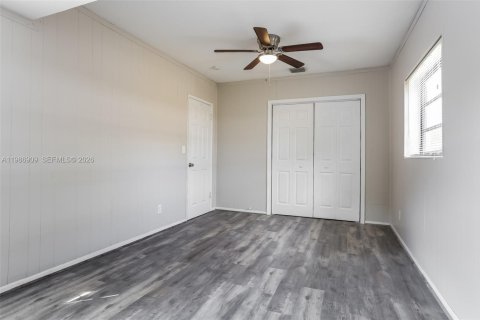 Villa ou maison à louer à North Miami Beach, Floride: 3 chambres, 121.52 m2 № 2044987 - photo 9