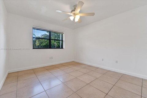 Copropriété à vendre à Miami, Floride: 1 chambre, 64.01 m2 № 1452233 - photo 18