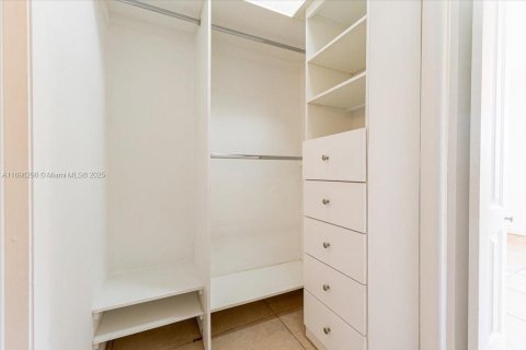 Copropriété à vendre à Miami, Floride: 1 chambre, 64.01 m2 № 1452233 - photo 16