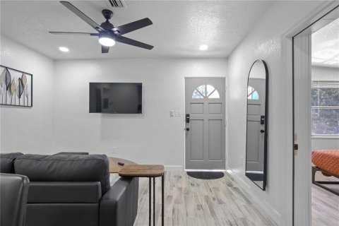 Propiedad comercial en venta en Orlando, Florida, 169.55 m2 № 2166373 - foto 25