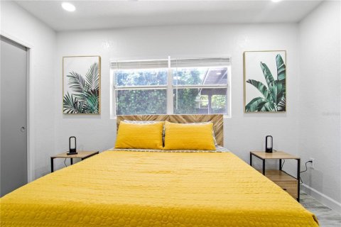 Propiedad comercial en venta en Orlando, Florida, 169.55 m2 № 2166373 - foto 12