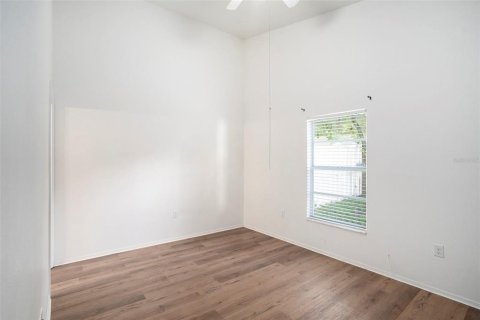 Apartamento en alquiler en Tampa, Florida, 3 dormitorios, 111.48 m2 № 1848193 - foto 10