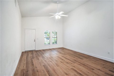 Apartamento en alquiler en Tampa, Florida, 3 dormitorios, 111.48 m2 № 1848193 - foto 5