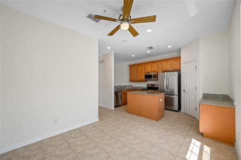 Townhouse in Seminole, Florida 3 bedrooms, 175.12 sq.m. № 1894072 - photo 11