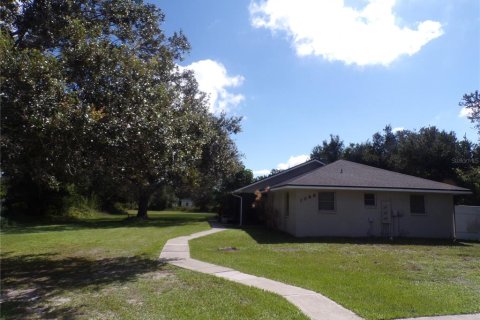Villa ou maison à louer à Punta Gorda, Floride: 2 chambres, 97.55 m2 № 2148892 - photo 14